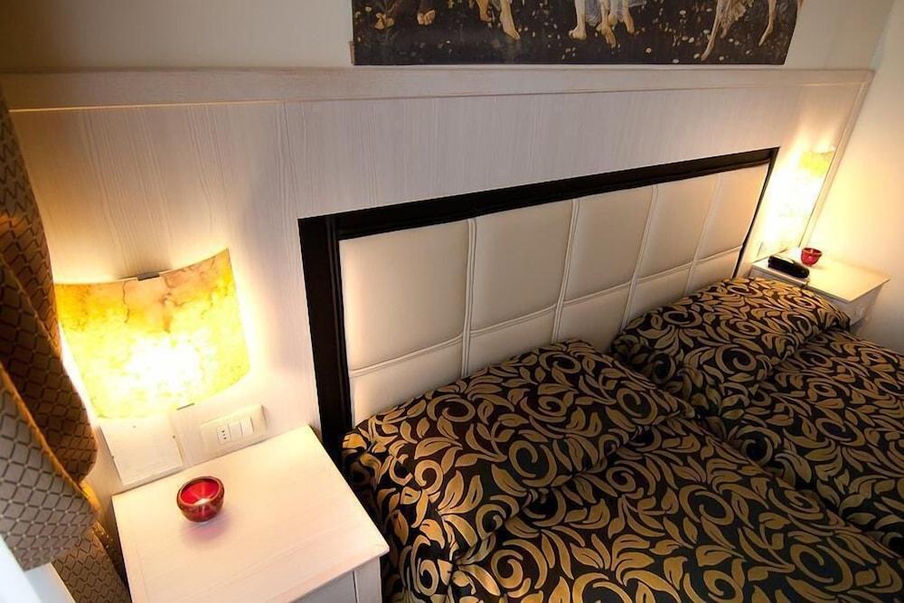 Couette-café Florence Room B&B